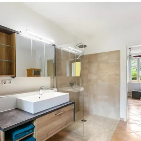 Апартаменты An Metropole Цойтен