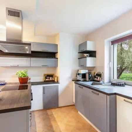 An Metropole Апартаменты Цойтен